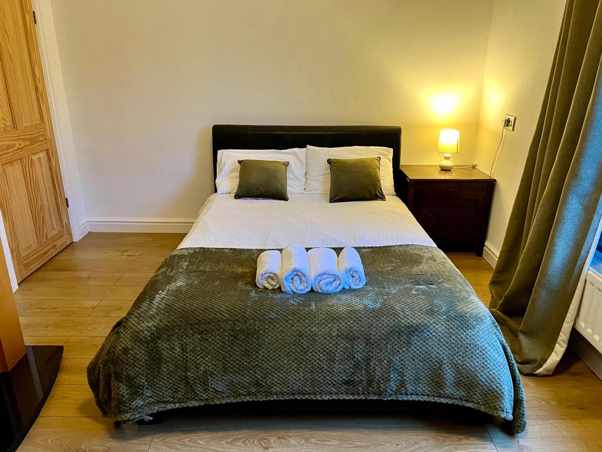 Housefield Stay, Room 4 Stoke-on-Trent Exteriér fotografie